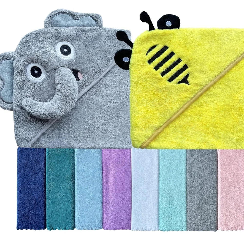 NWOT Bundle baby hooded towels and wash cloths